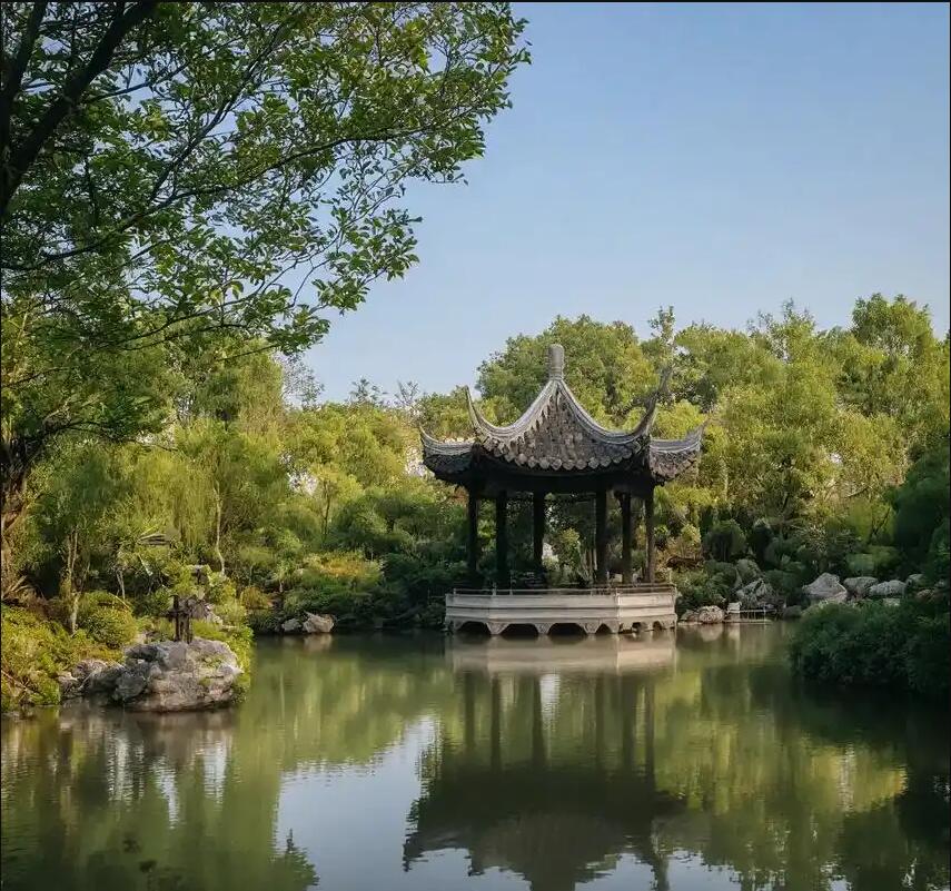 利川梦琪餐饮有限公司